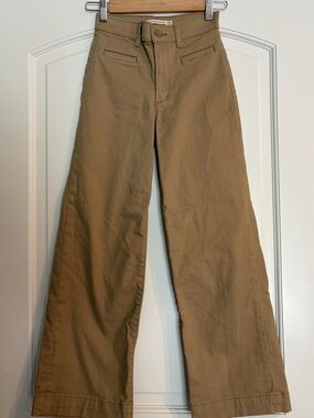 Women's Levi's Premium Ribcage Wide Leg Cropped High Rise Khaki Pants Size 23